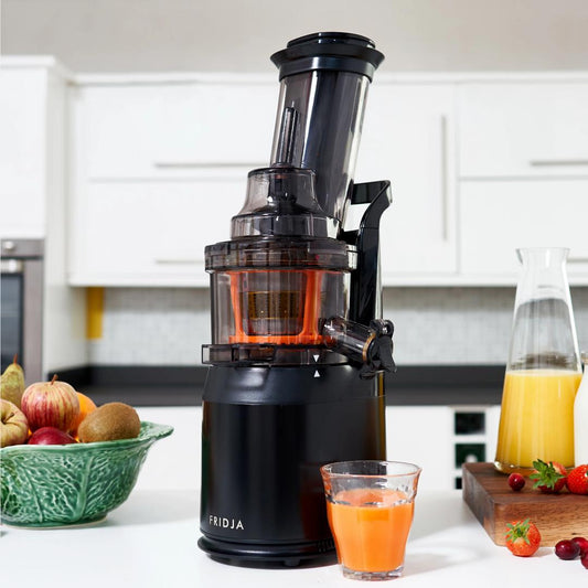 FRIDJA F1900 Whole Fruit Juicer